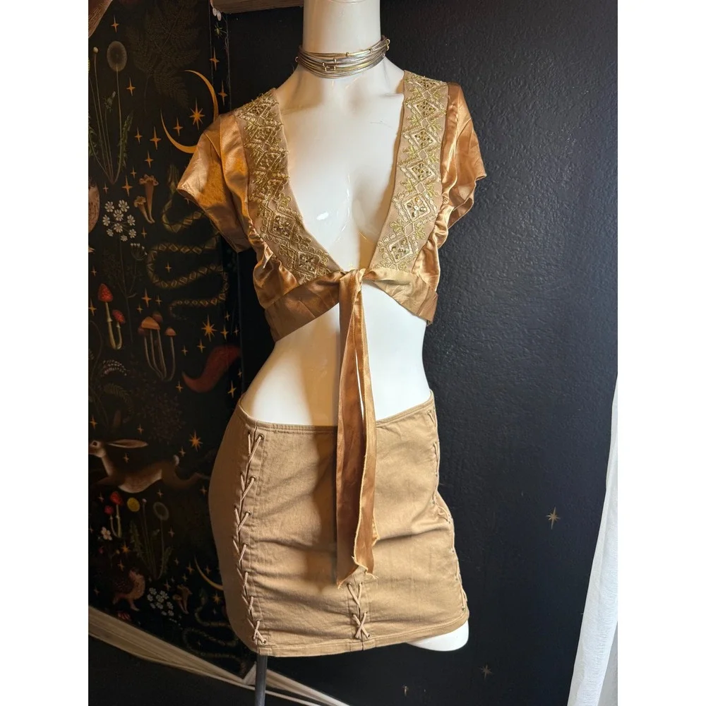 Dolled Up by FANG Bronze Gold Satin Embroidered Sequin Tie Front Crop Top Large